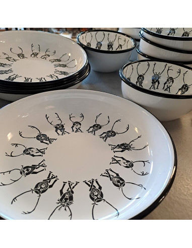 Elina Nygård Emaljerat fat Renar